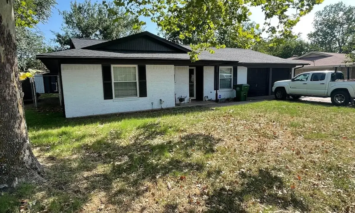 Professional roofing crew working on a residential roof in Plant City